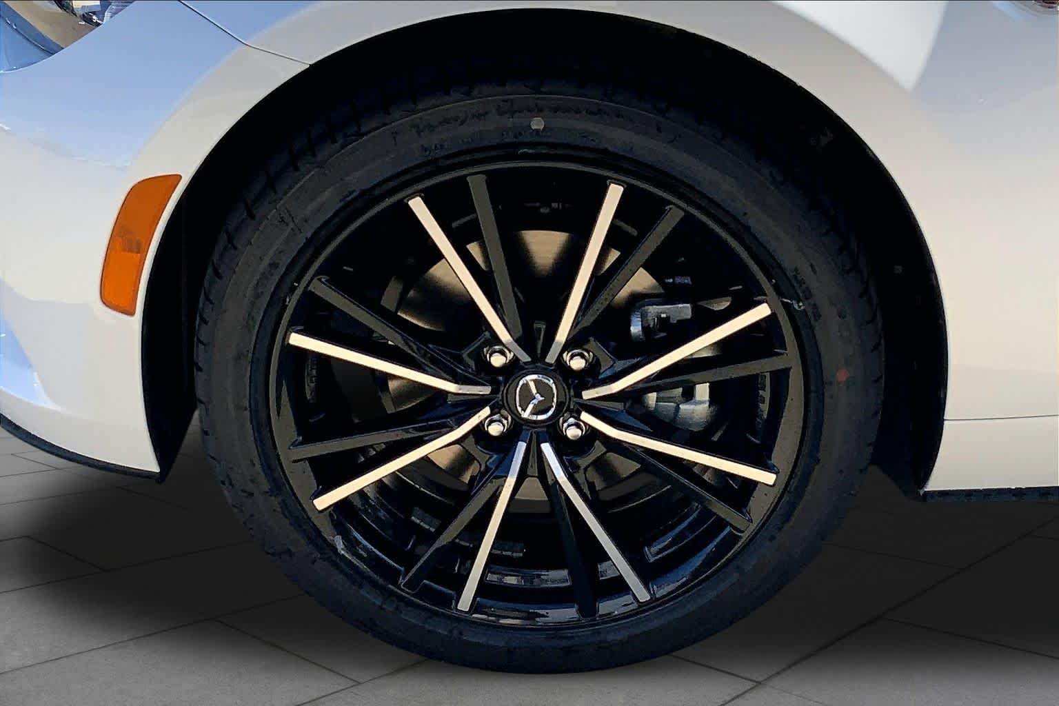 New 2026 Snowflake White Pearl Mazda Grand Touring image 11