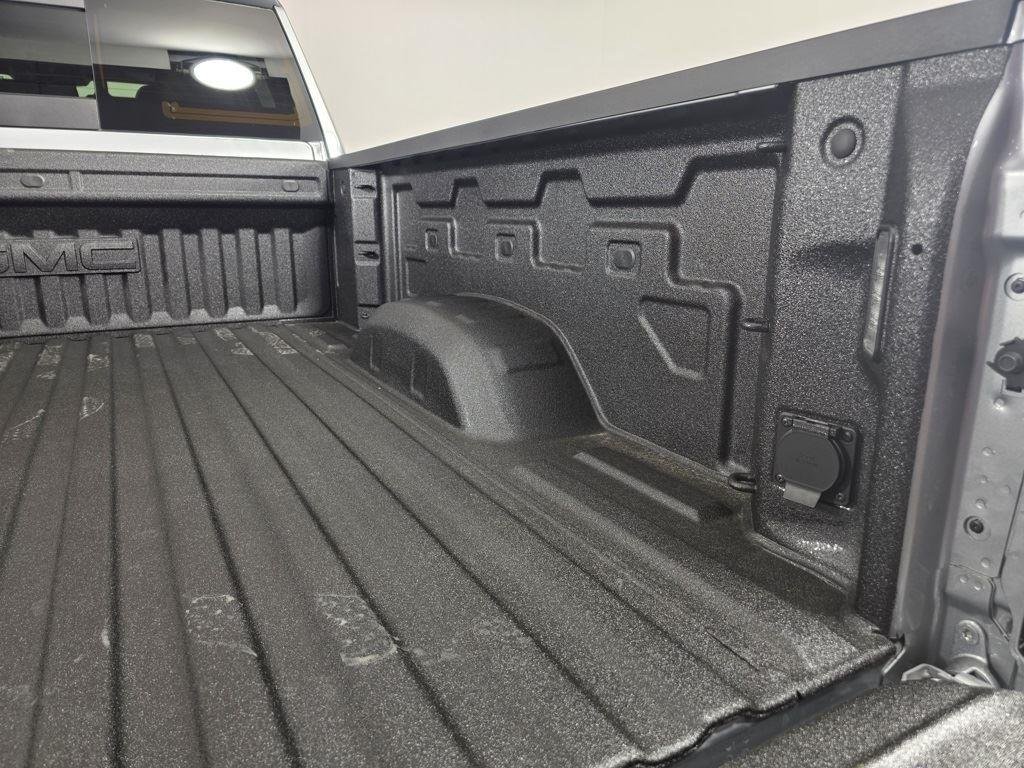 2026 GMC Sierra 2500HD SLT - Photo 7