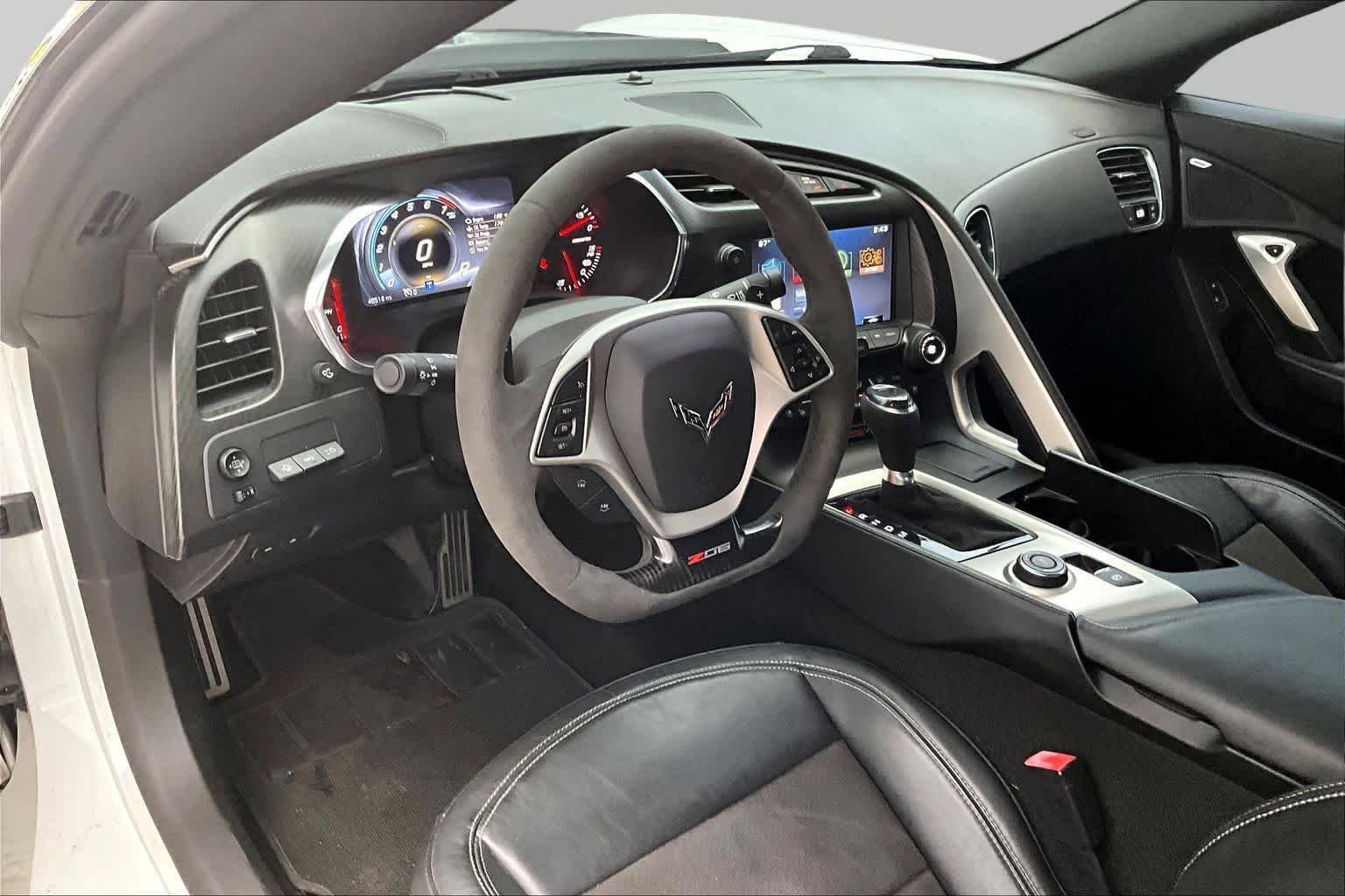 Used 2015 Arctic White Chevrolet Z06 2LZ image 16