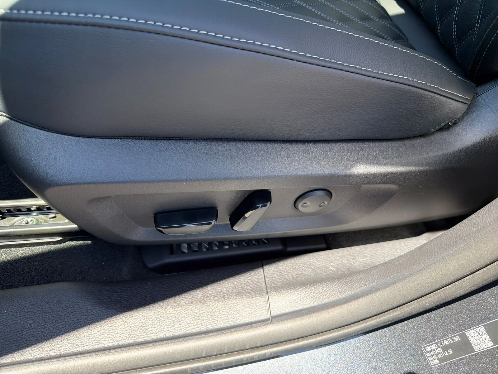New 2026 Nissan Rogue Plug-In Hybrid Platinum 4D Sport Utility