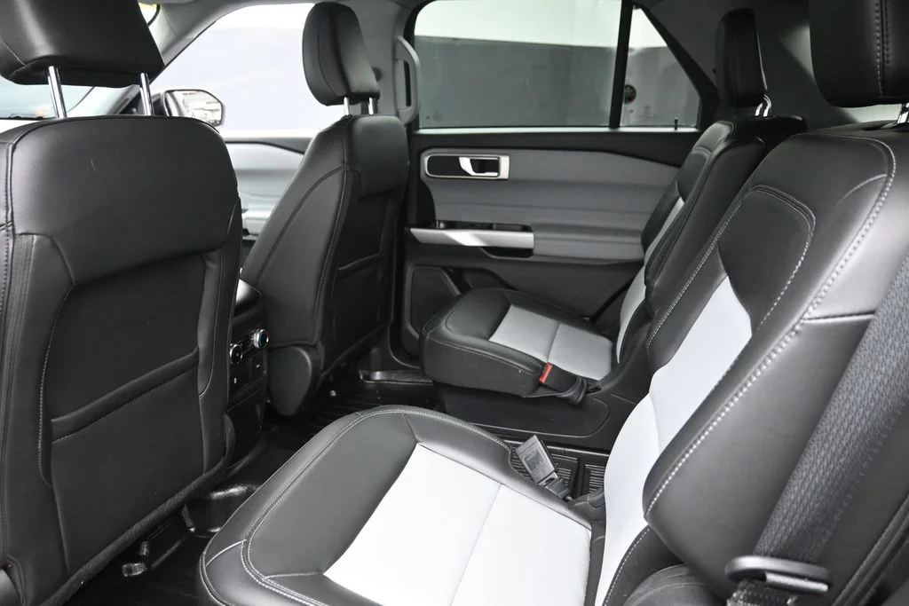 Used 2024 Gray Ford XLT image 14