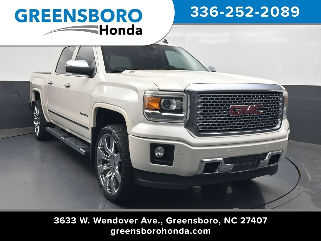 2014 GMC Sierra 4WD Crew Cab Short Box's photo