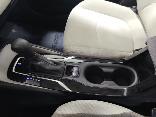 Certified Used 2020 Super White Toyota LE image 27