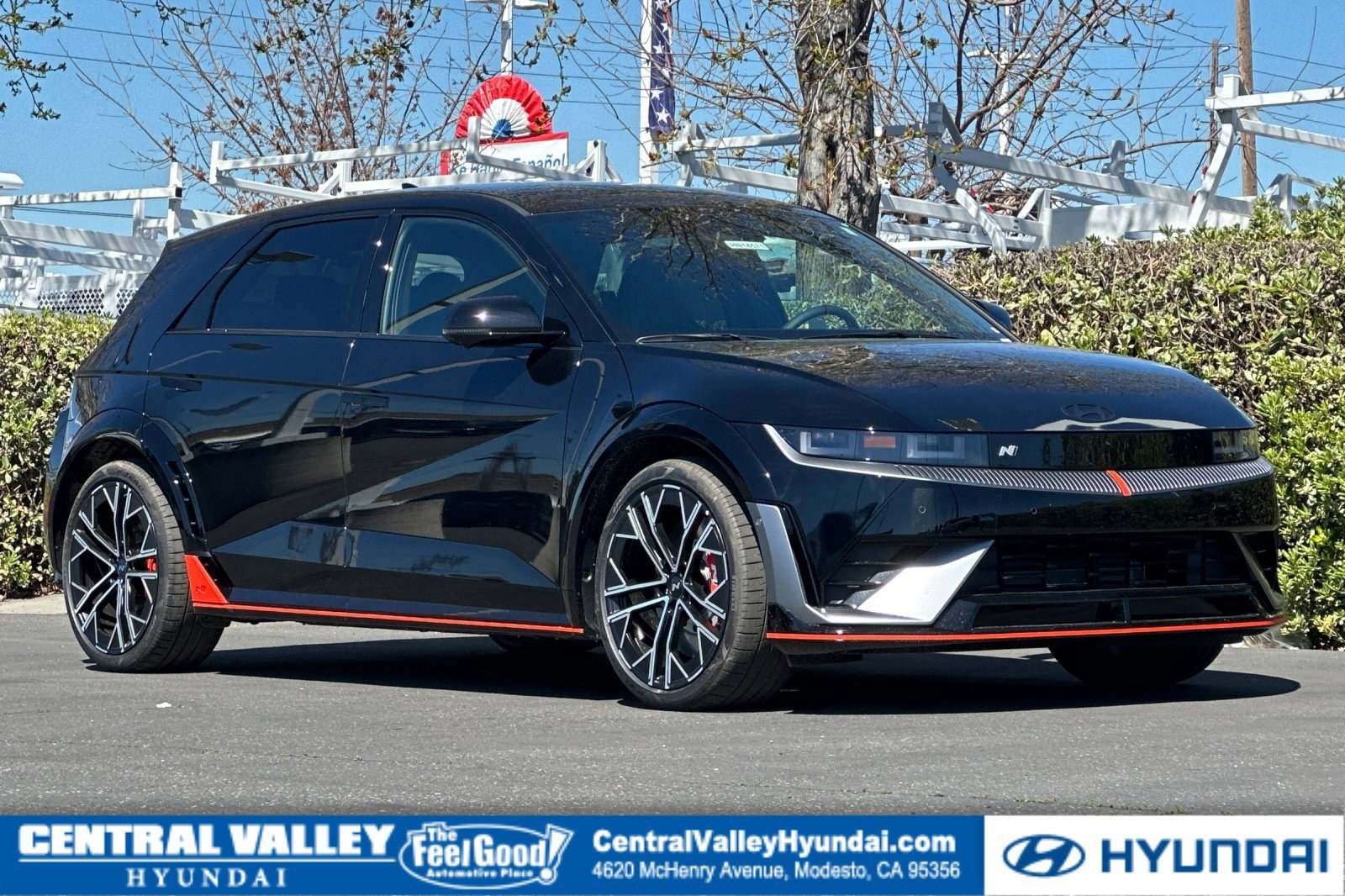 2025 Hyundai IONIQ 5 N - Photo 26