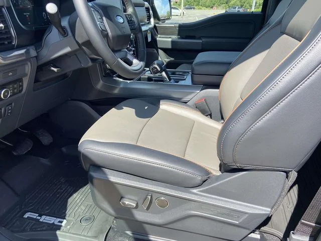New 2026 Agate Black Metallic Ford Lariat image 11