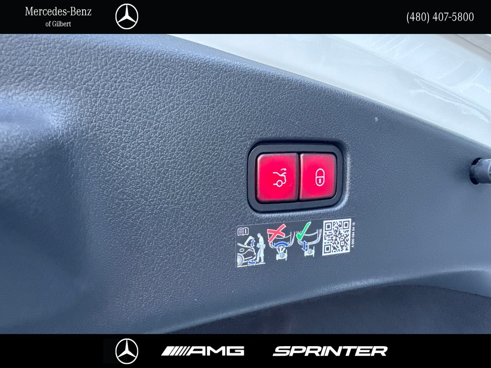New 2026 Polar White Mercedes-Benz CLE 300 image 7