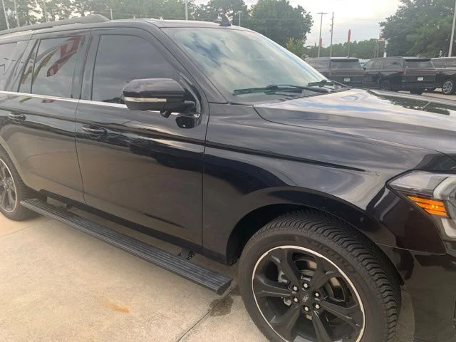 Used 2022 Black Ford Limited image 1