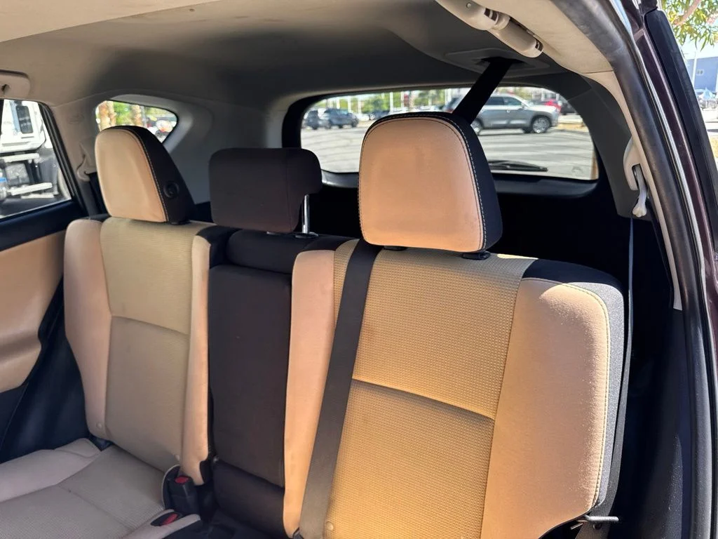 Used 2017 Black Toyota XLE image 18