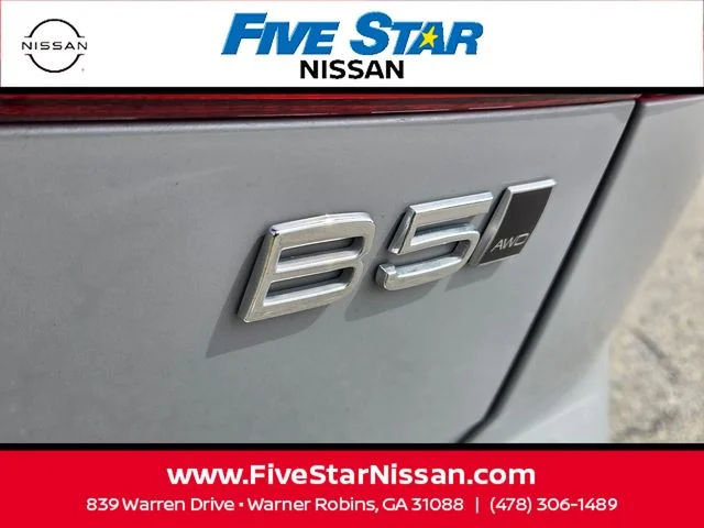 Used 2024 Gray Volvo B5 Plus Dark Theme image 12