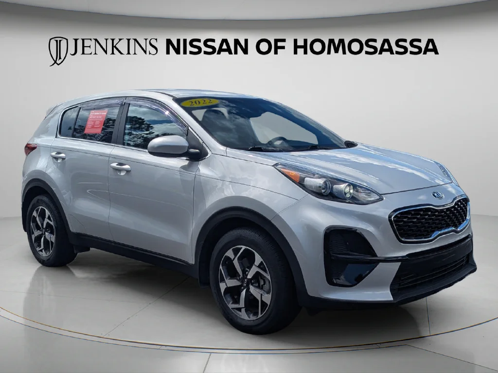 Used 2022 Silver Kia LX image 1