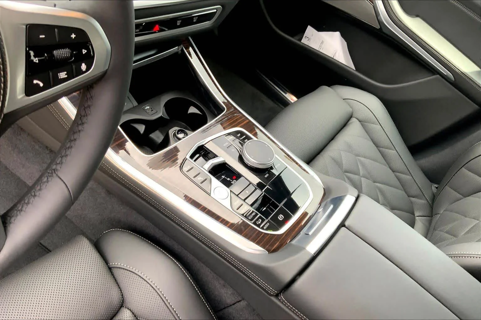 New 2026 Black Sapphire Metallic BMW xDrive40i image 7