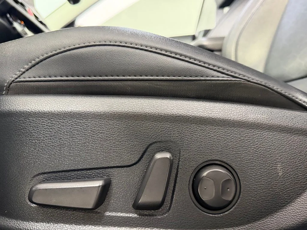 Certified Used 2025 Black Kia EX image 22