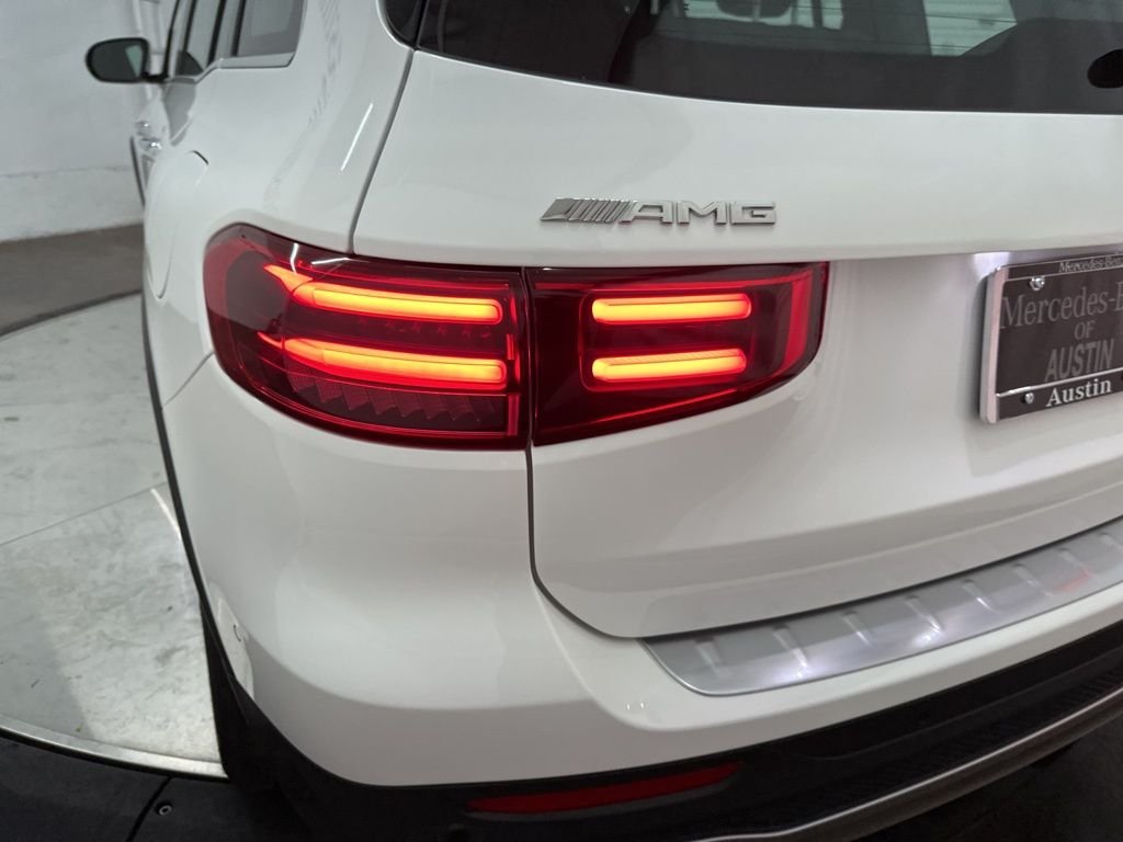 New 2026 Polar White Mercedes-Benz AMG® GLB 35 4MATIC® SUV image 30