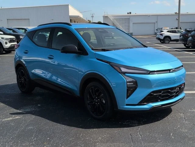 2027 Chevrolet Bolt EV RS Auto's photo