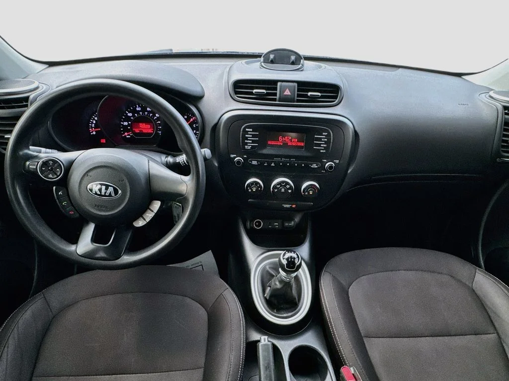 Used 2016 Black Kia Base image 23