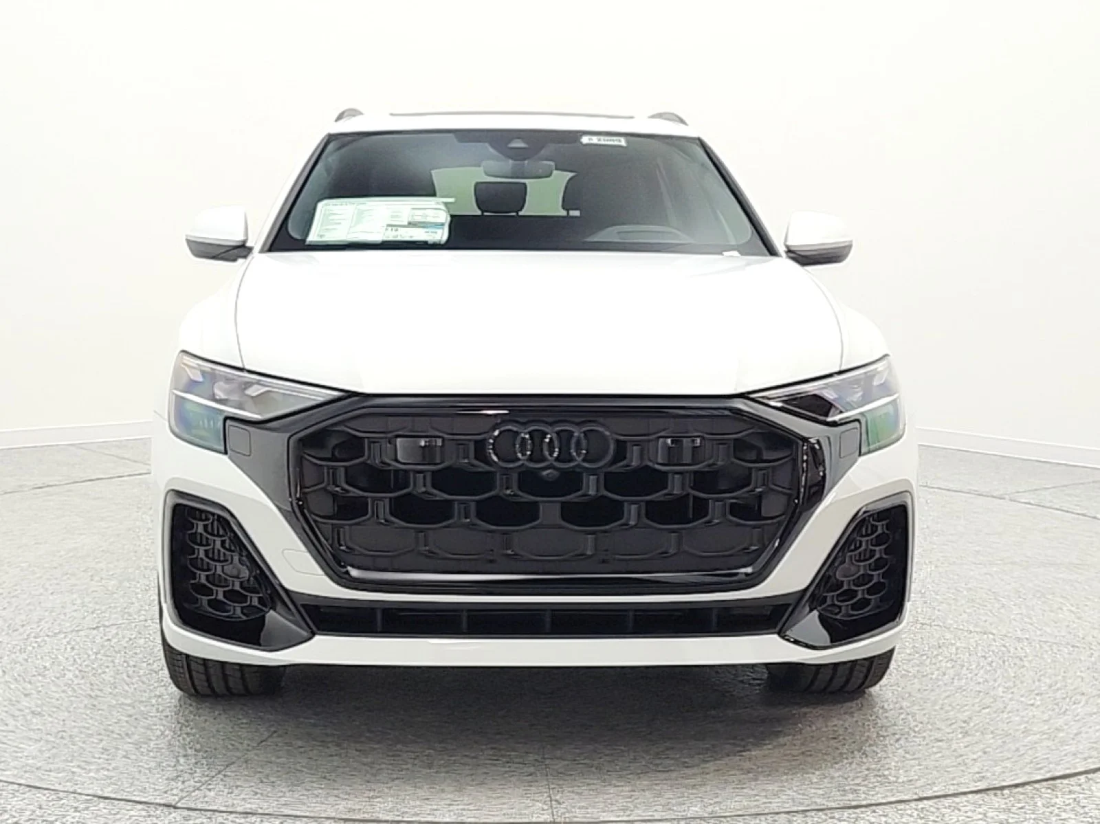 2026 Audi Q8 Prestige - Photo 2