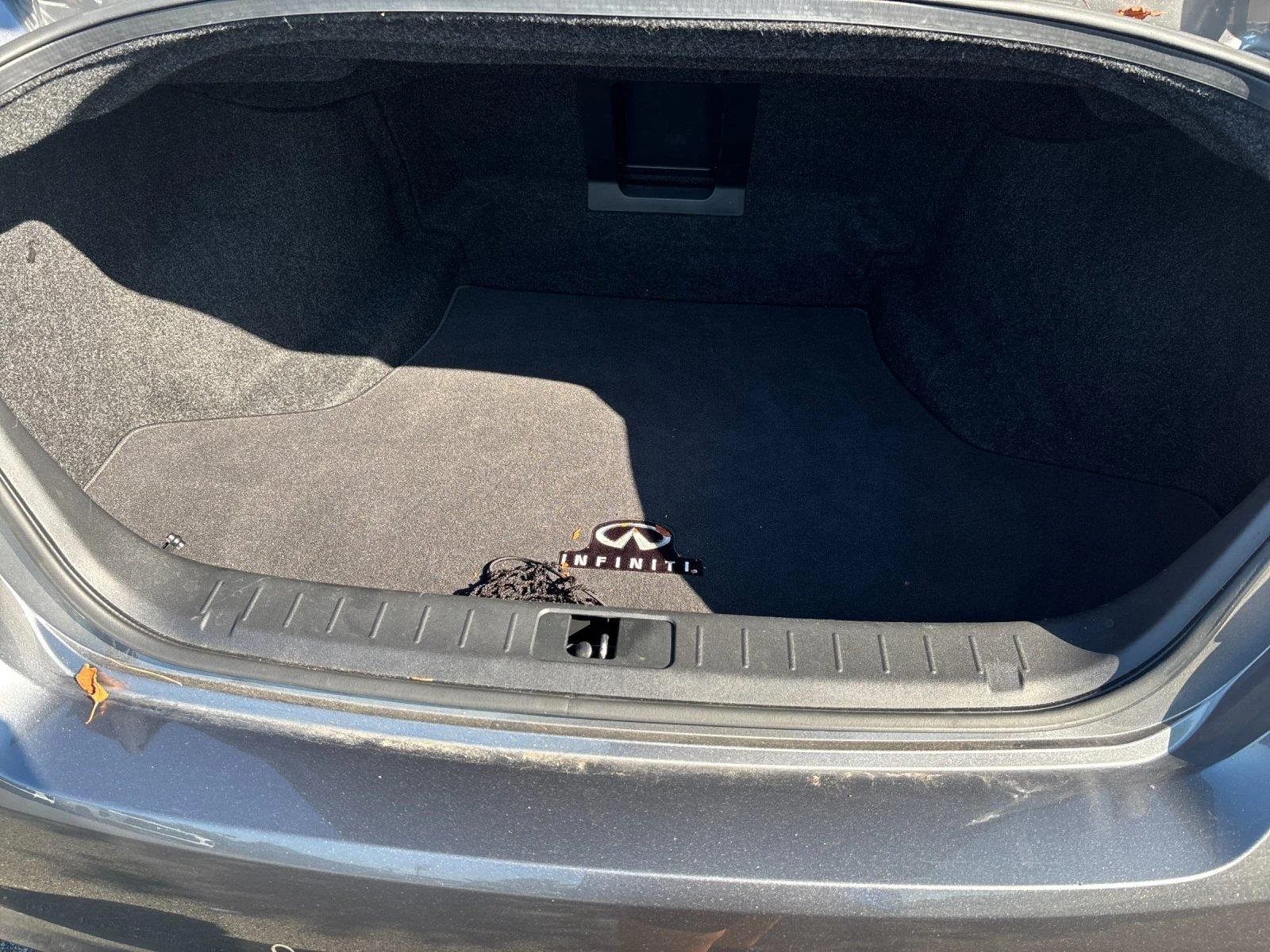 Used 2015 Graphite Shadow INFINITI 3.7 image 36