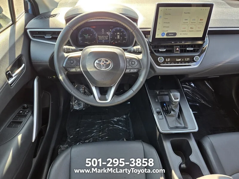 Used 2026 Blue TOYOTA XLE 2WD image 14