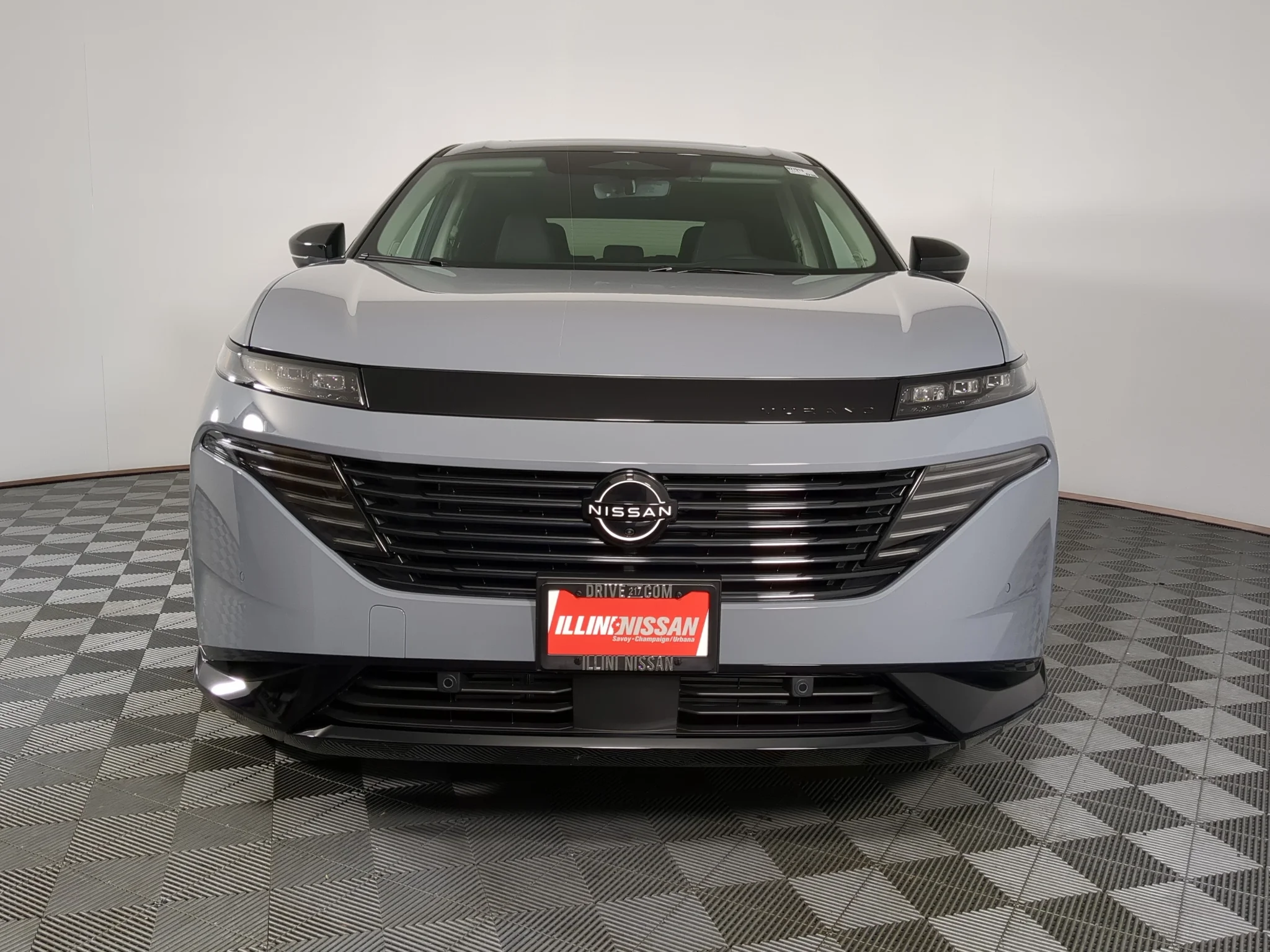 New 2027 Boulder Gray Pearl/Super Black Nissan SL image 3