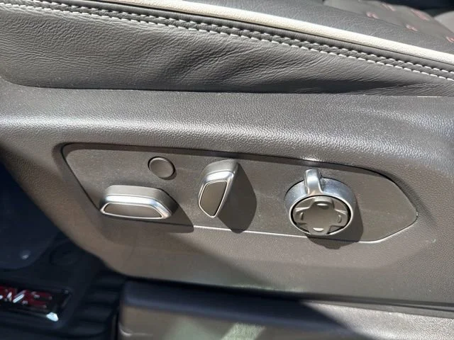 2026 GMC Sierra 1500 AT4X - Photo 17