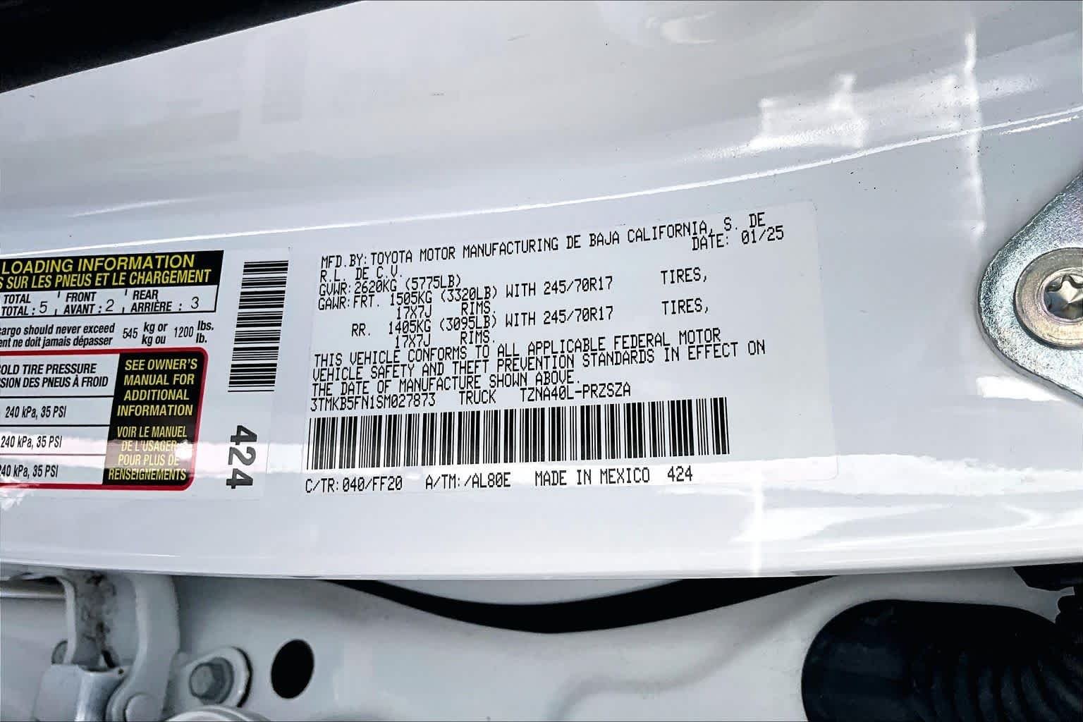 Used 2025 Ice Cap Toyota SR5 image 34