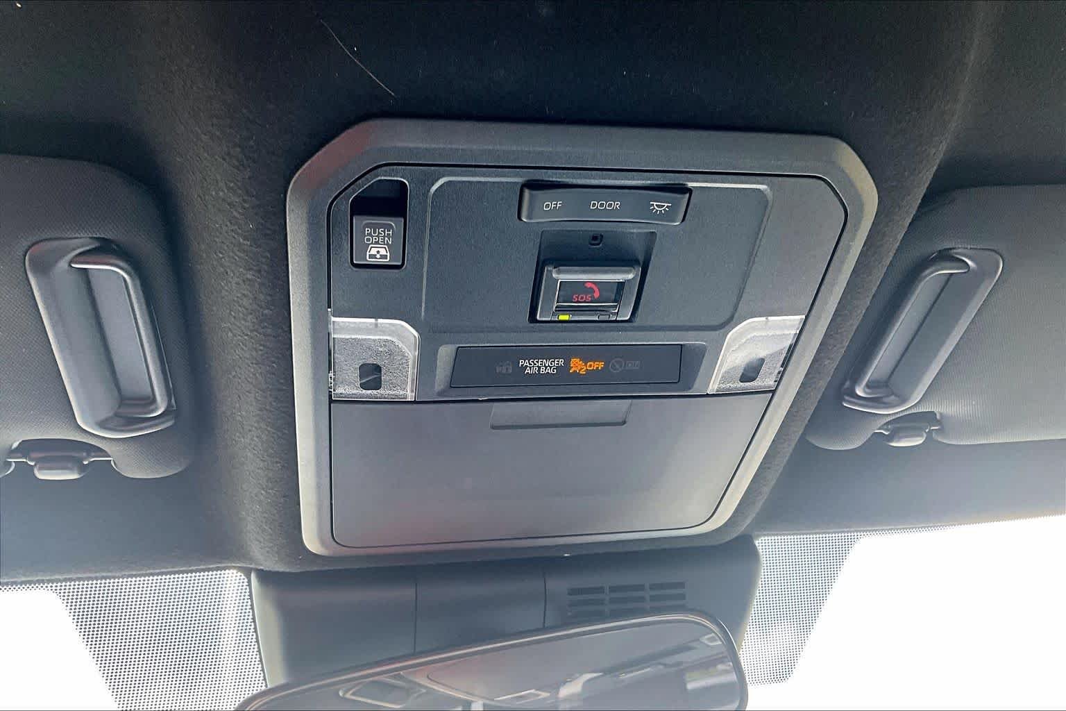 Used 2026 Cutting Edge Toyota SR5 image 32