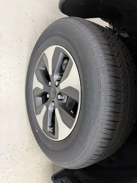 Used 2024 Black Jeep LIMI image 4