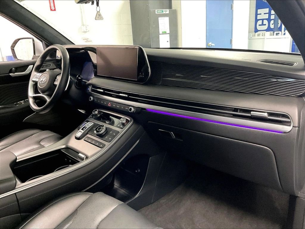 Used 2024 Silver Hyundai Calligraphy image 14
