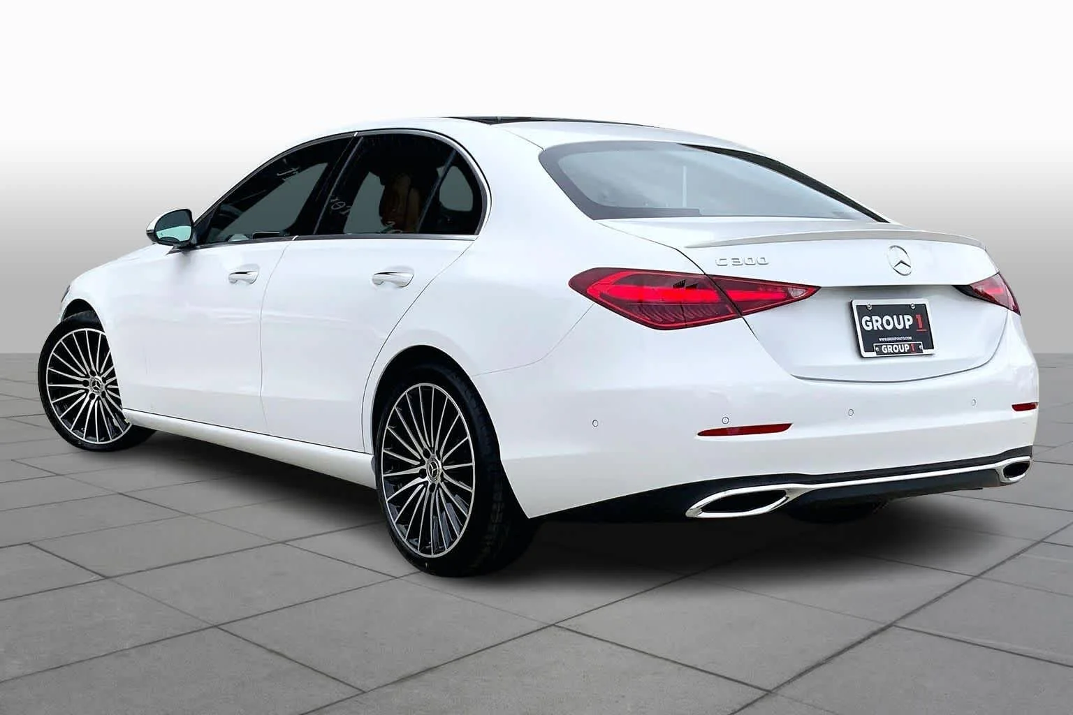 New 2026 MANUFAKTUR Moonlight White Metallic Mercedes-Benz C 300 image 12
