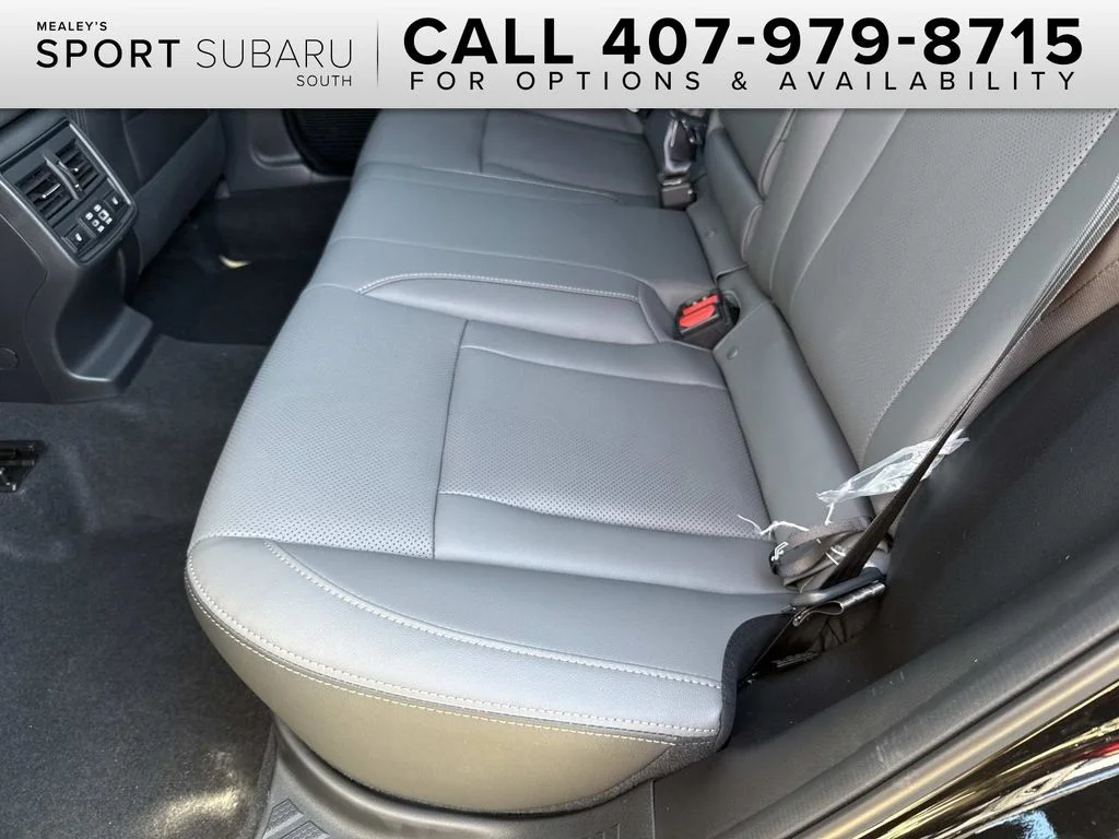 New 2026 CRYSTAL BLACK SILICA Subaru Limited image 15