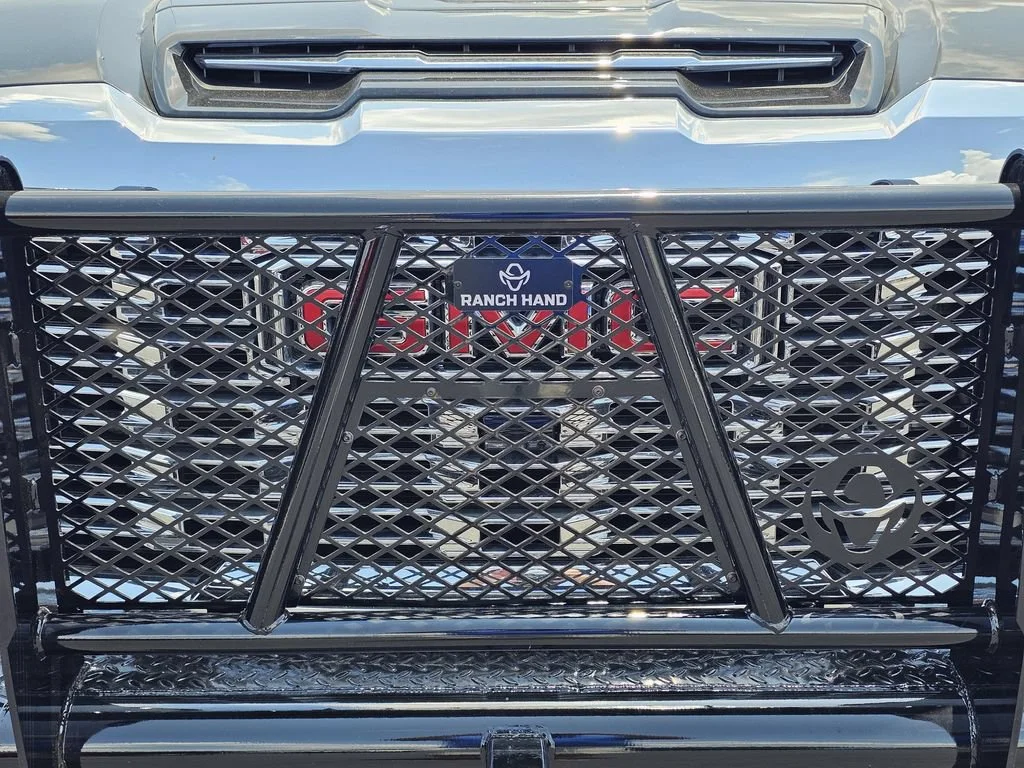 Used 2024 Onyx Black GMC Denali DRW image 3