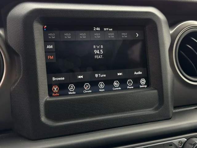 Used 2023 Black Jeep Sport S image 15