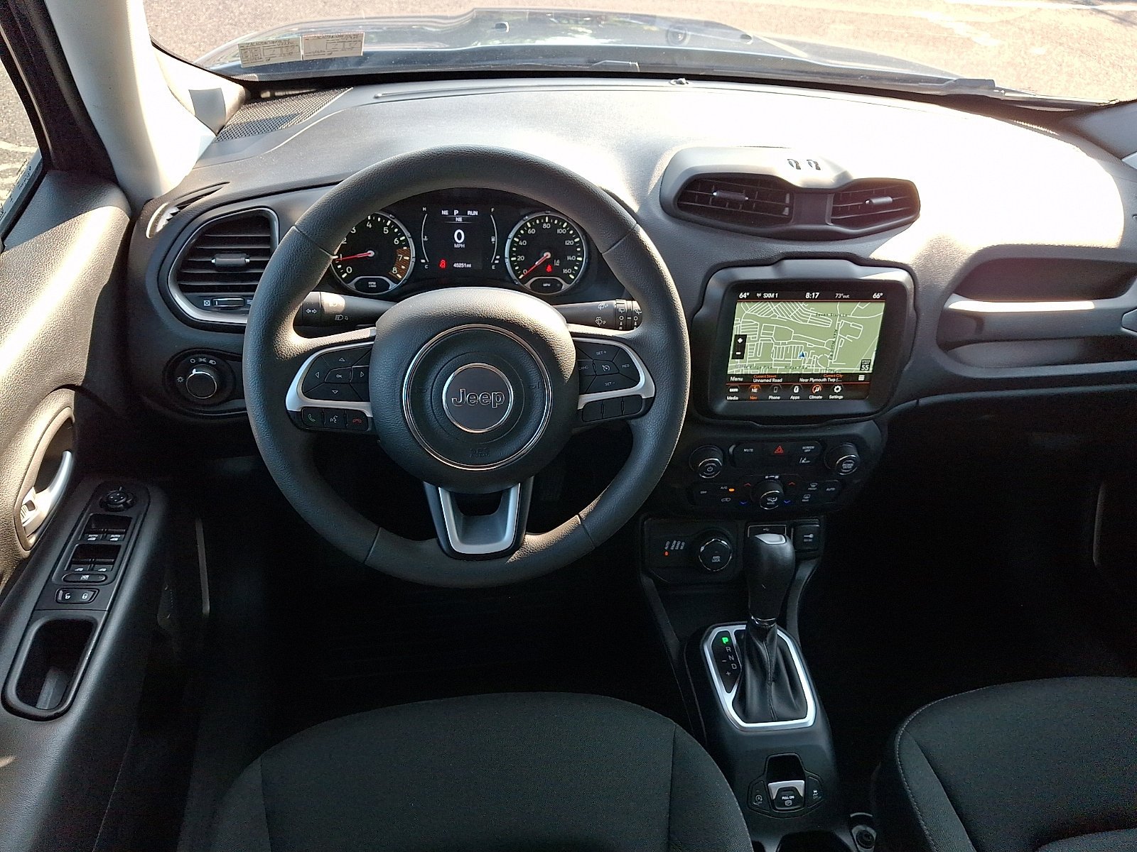 Used 2023 Slate Blue Pearlcoat Jeep Latitude image 10