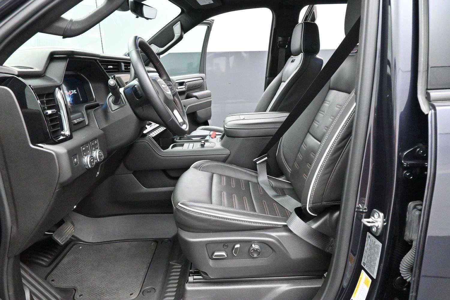 Used 2026 Titanium Rush Metallic GMC AT4X image 13