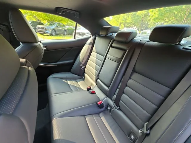 Used 2016 Silver Lexus 350 image 23
