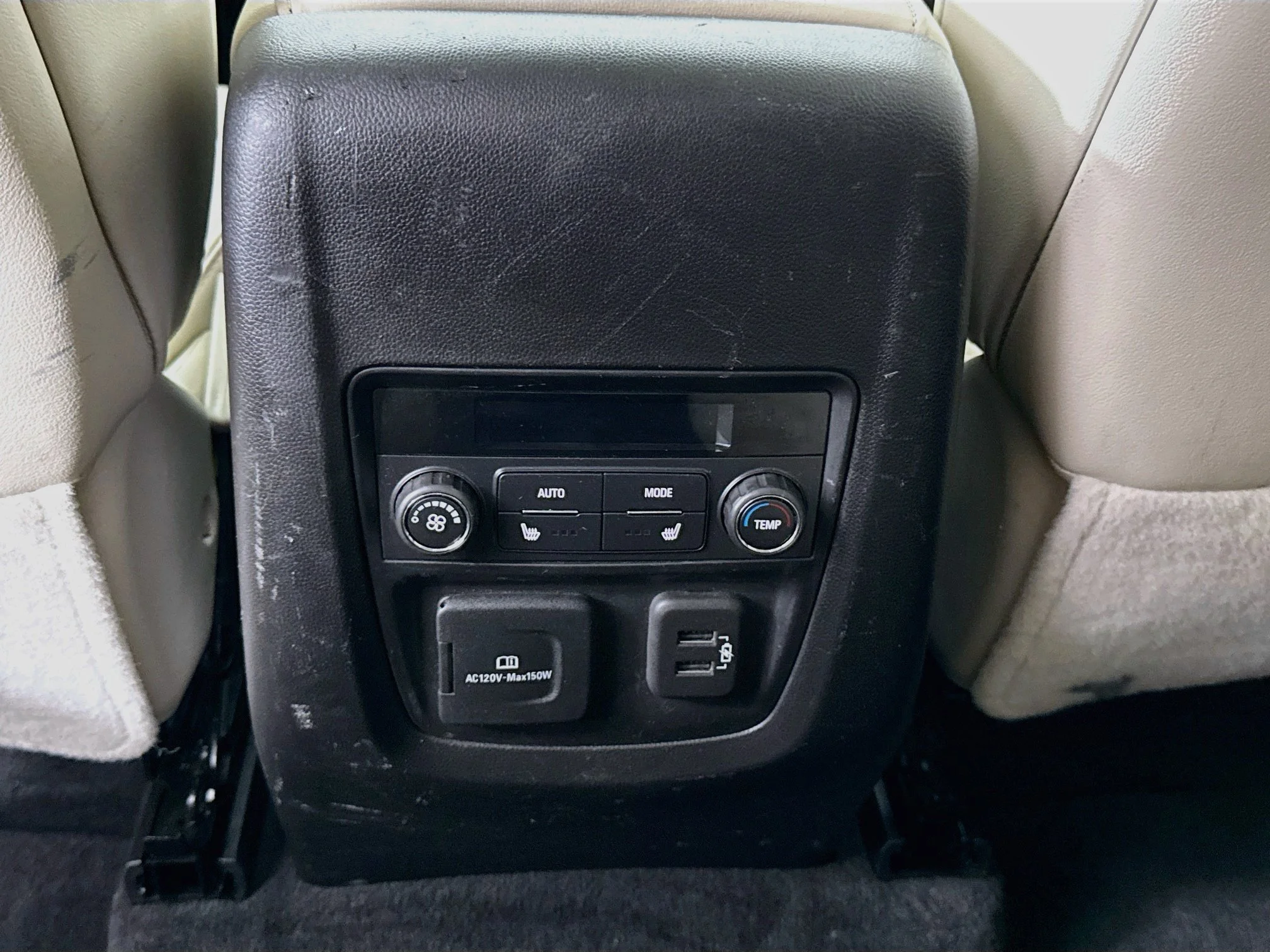 Used 2023 White Frost Tricoat Buick Avenir image 27