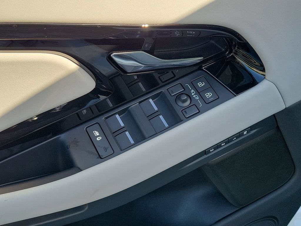 2026 Land Rover Range Rover Evoque S - Photo 23