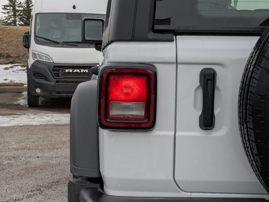 New 2026 White Jeep Sport - - 4x4 - 2.0L Turbo Engine - 12.3 Uconnect 5 Display - 3-Piece Hard Top & More! image 11