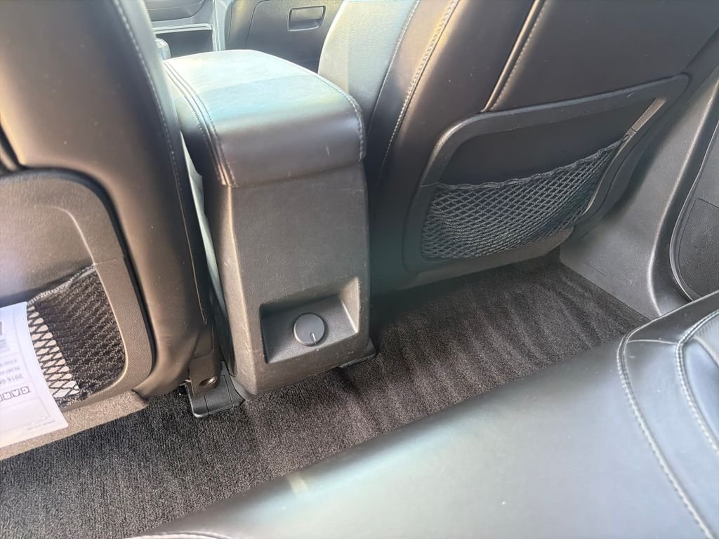 Used 2016 Black GMC Denali image 18