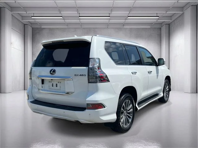 Used 2021 White Lexus 460 Luxury image 3