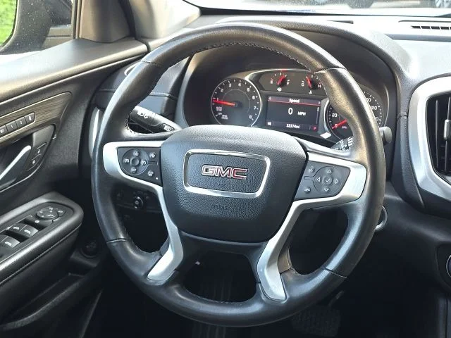 Used 2022 Blue GMC SLT image 40