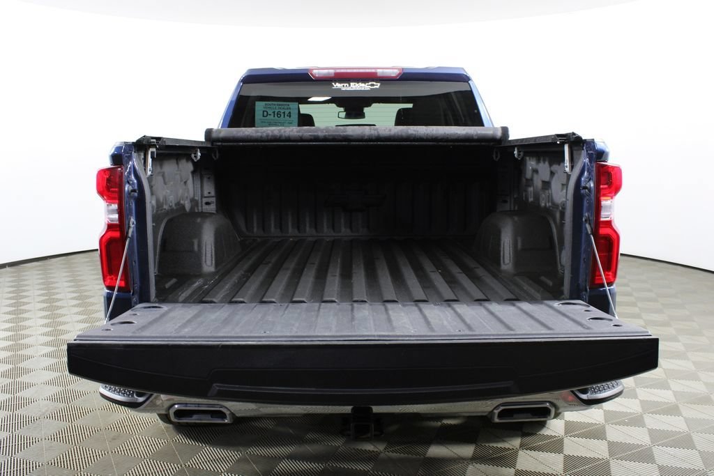 Used 2023 Northsky Blue Metallic Chevrolet LTZ image 7