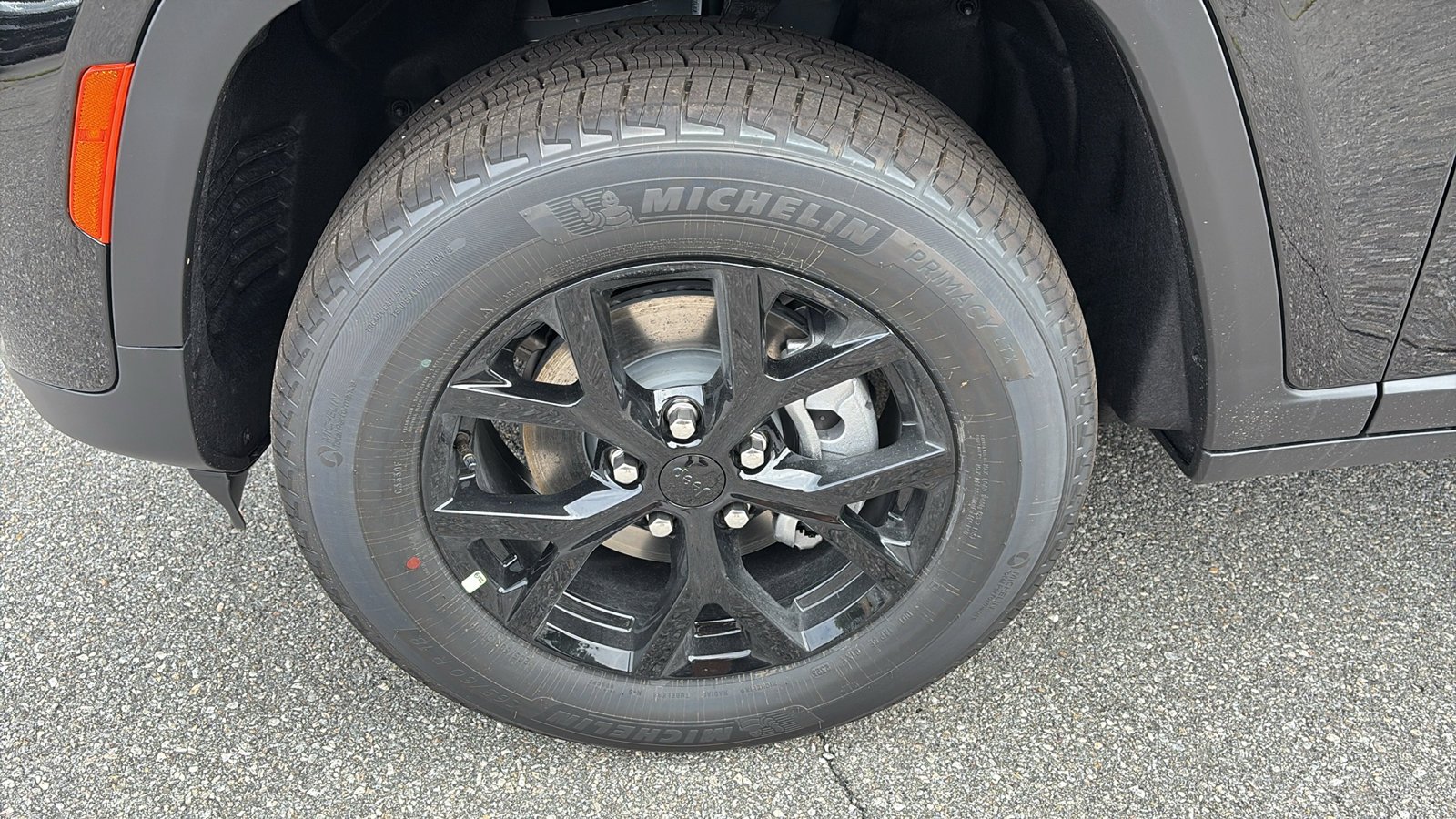 2025 Jeep Grand Cherokee Altitude X photo 2