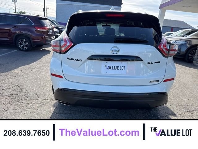 Used 2018 White Nissan SL image 5