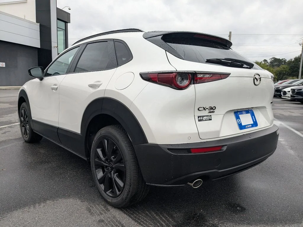 Used 2026 White Mazda 2.5 S Aire Edition image 6