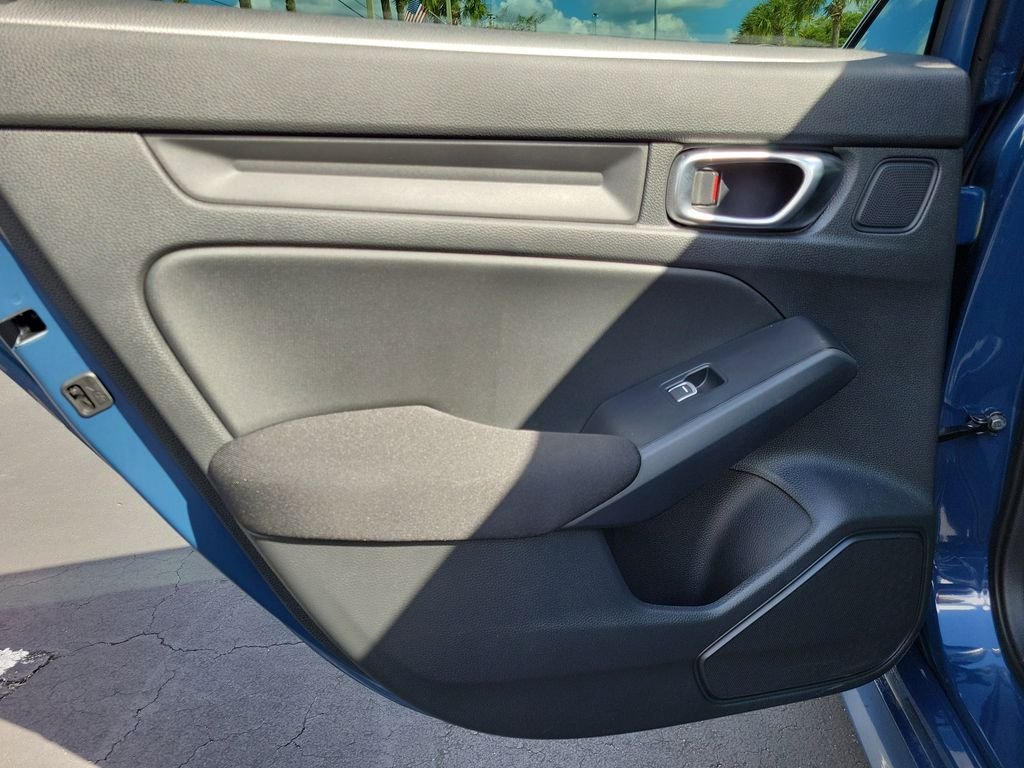 2026 Honda Civic LX - Photo 11