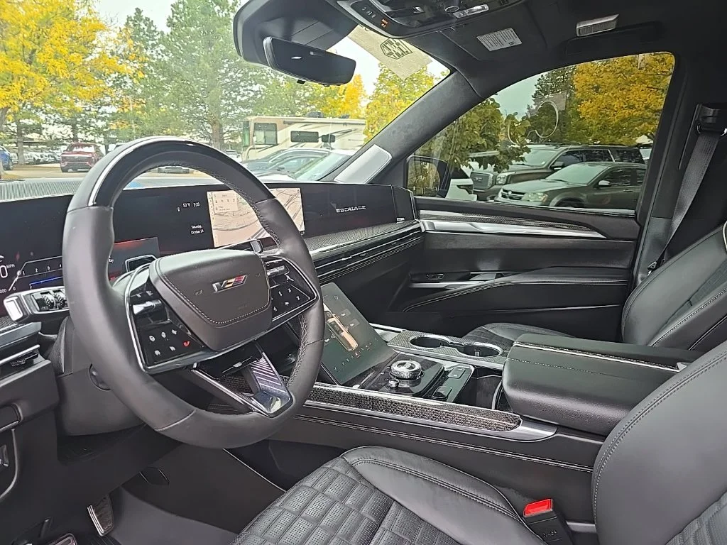 Used 2026 Black Raven Cadillac V-Series image 9