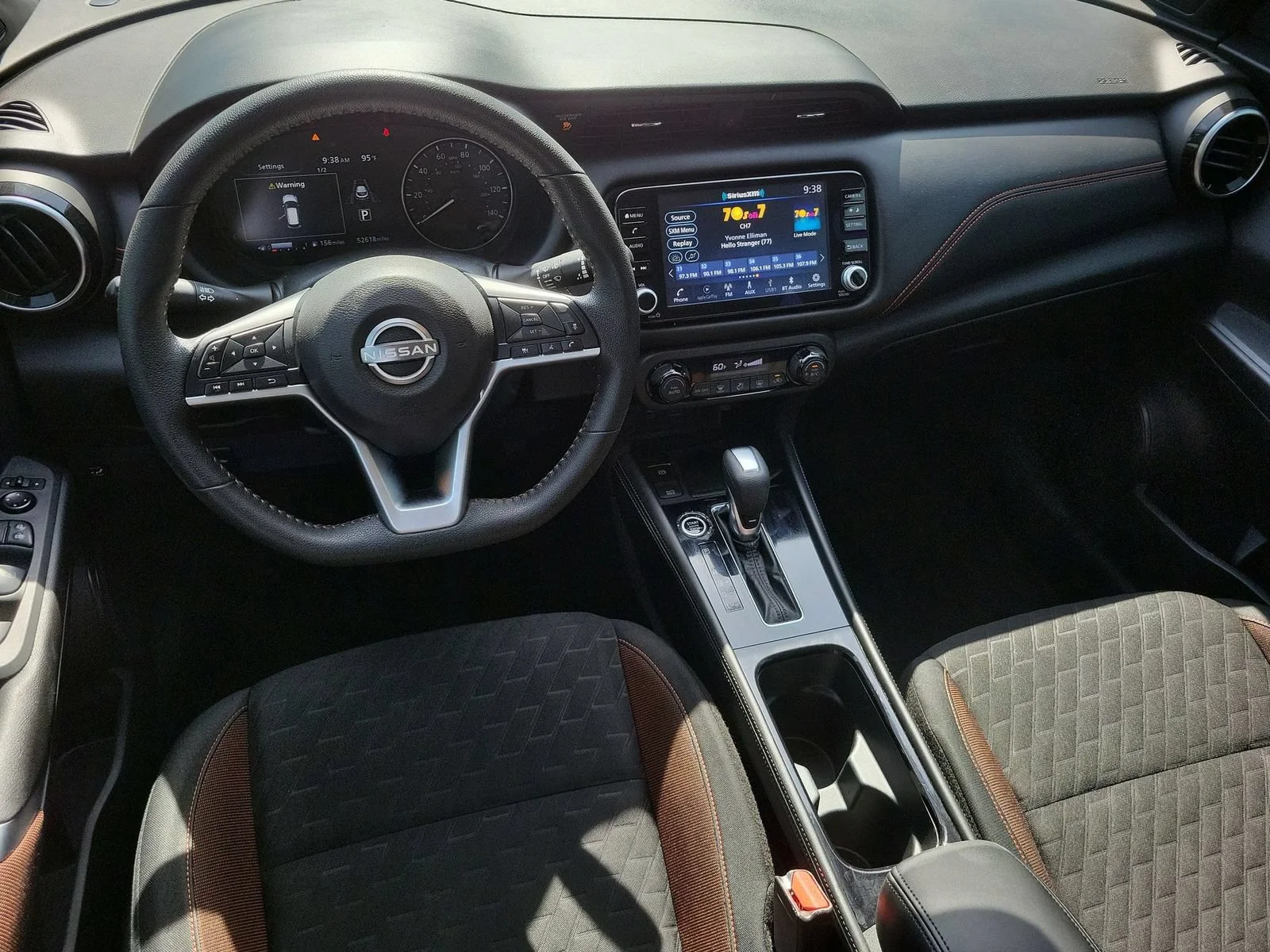Used 2022 Black Nissan SR Xtronic CVT image 19