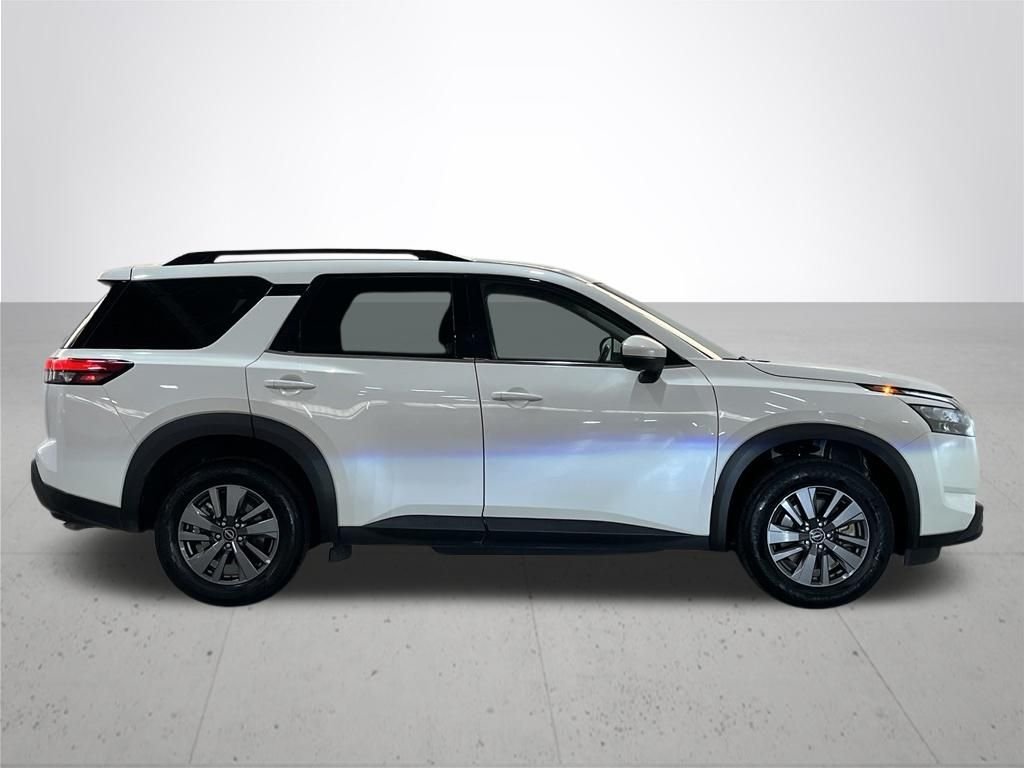 Used 2024 White Nissan SV image 9