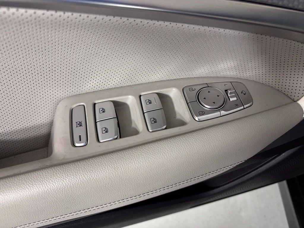 Used 2023 Gray Genesis 2.0T image 13